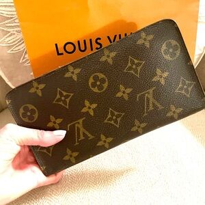 Louis Vuitton Monogram Wallet in Brown and Gold